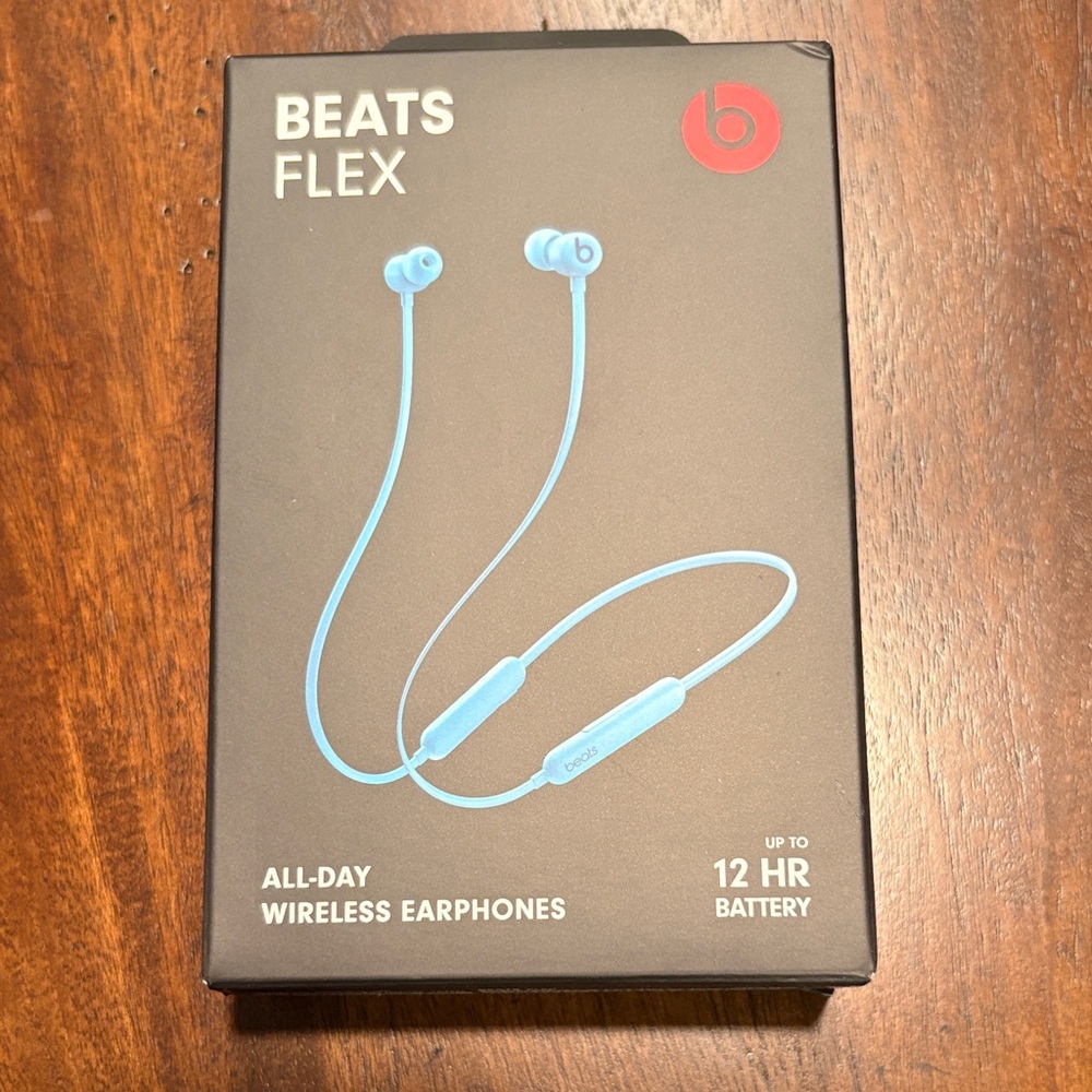 Beats Flex Wireless Earbuds Apple W1 Headphone Chip Magnetic Earphone
Flame Blue